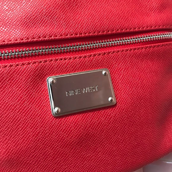 Red Nine West Bag - Picture 3 of 8